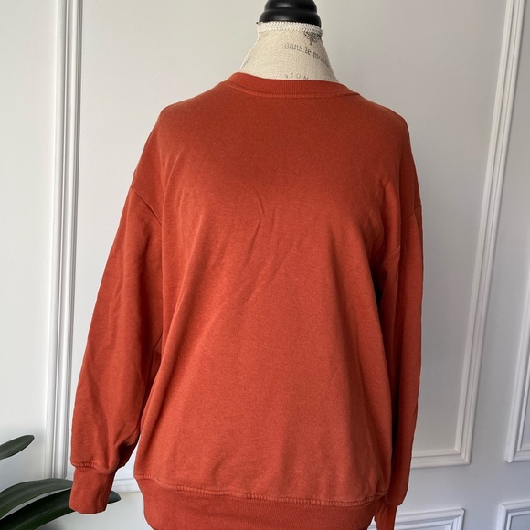3/22 🧡 Garage Orange Sweatshirt - Picture 2 of 8